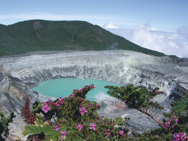 costa-rica-vacation_poas-volcano